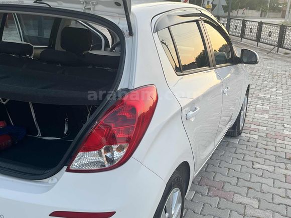 96.000 KM İ20 BÖYLESİ YOK