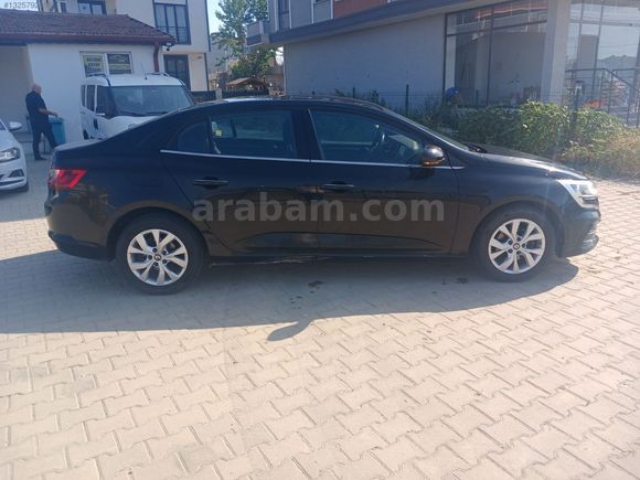 2021 MODEL RENAULT MEGANE HATASIZ BOYASIZ