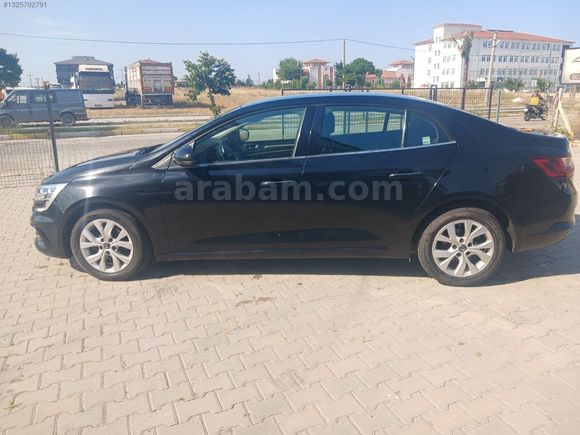 2021 MODEL RENAULT MEGANE HATASIZ BOYASIZ