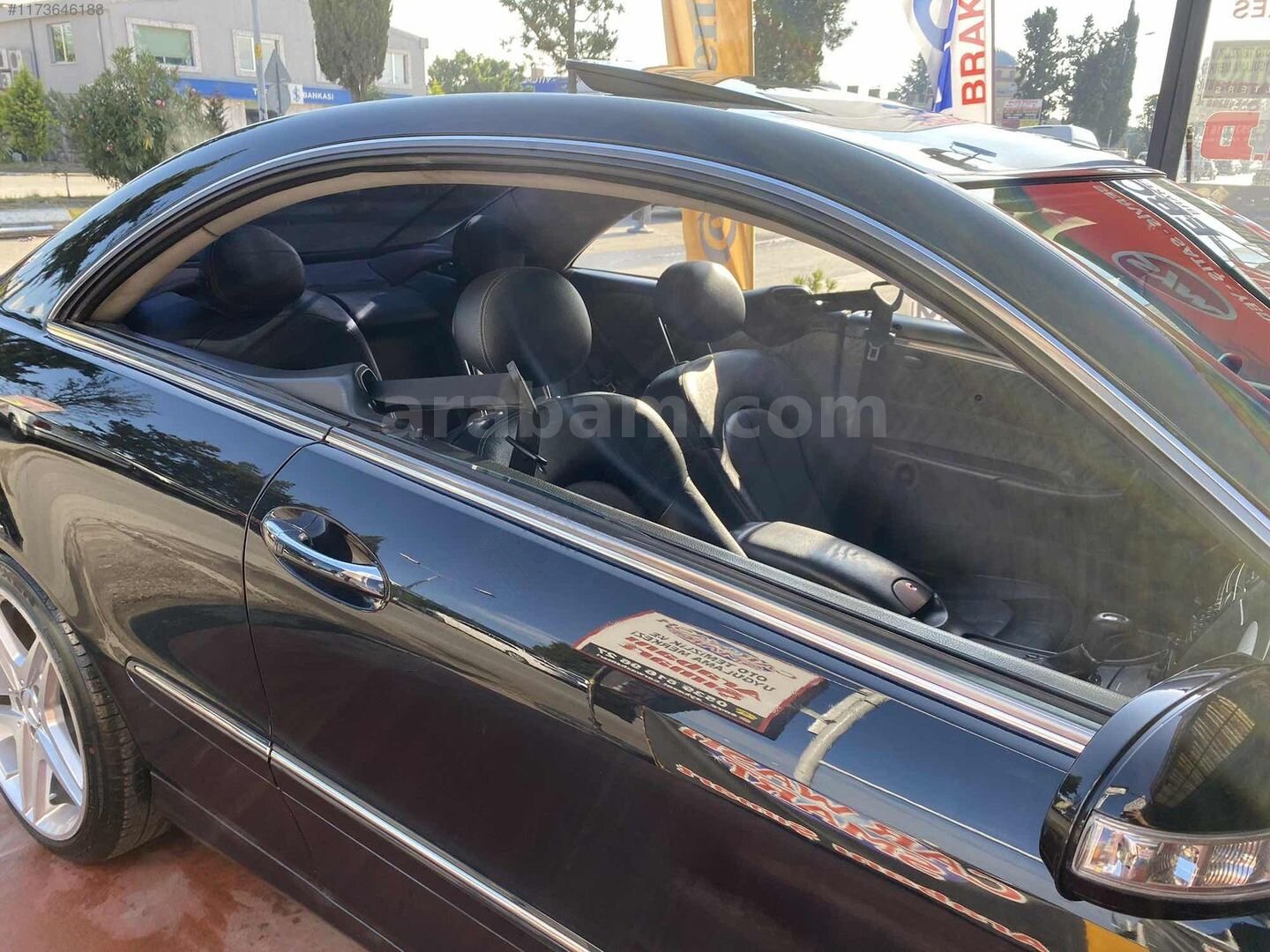 Galeriden Mercedes - Benz CLK 320 Avantgarde 2002 Model Kocaeli 414.000 km Siyah 6