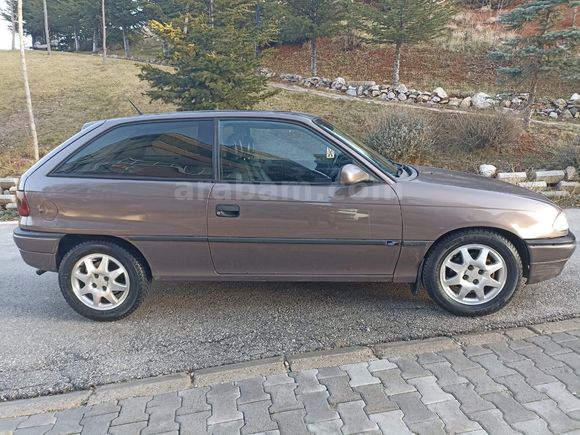 Sahibinden Opel Astra 2.0 GSi 1998 Model