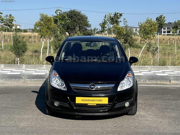 KESKİN MOTORS'tan DEĞİŞENSİZ OPEL CORSA D 1.4 ENJOY OTOMATİK
