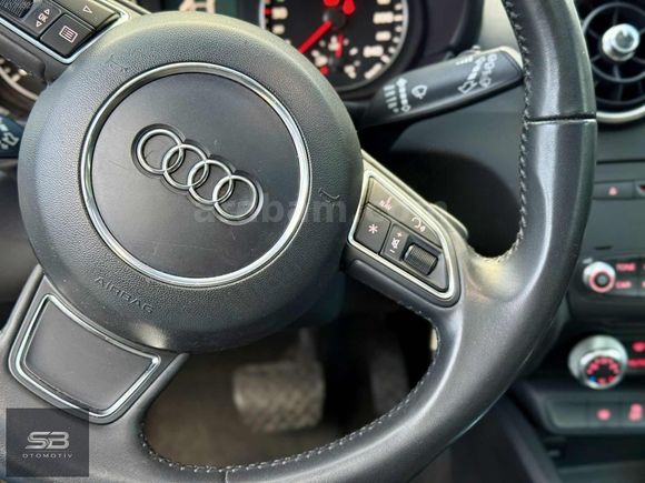 AUDİ A1 1.6TDI SLİNE 2013 98.000KM CAM TAVAN BAKIMLI