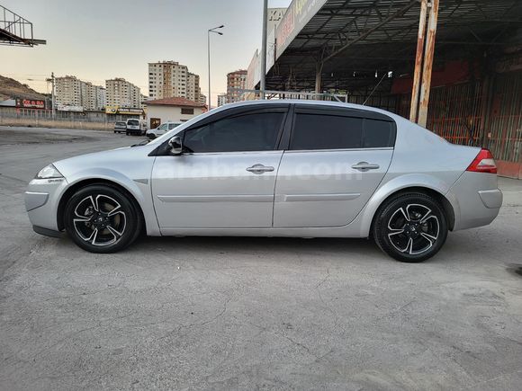 Sahibinden  Masrafsız 2009 Megane 2