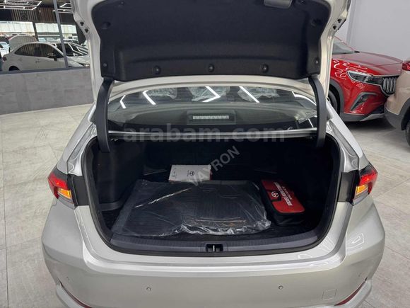 2026 COROLLA 1.5 VİSİON PLUS ÇELİK JANT-PPF-PARK SENSÖR-SIFIR