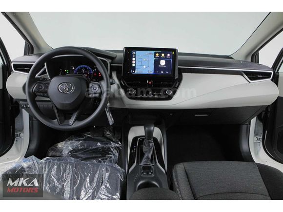 TOYOTA COROLLA 1.5 Vision Plus Multidrive S