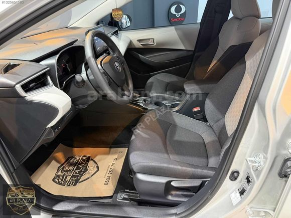 ER PLAZADAN 2026 COROLLA 1.5 ÇELİK JANT / 9 BİN KM HATASIZ