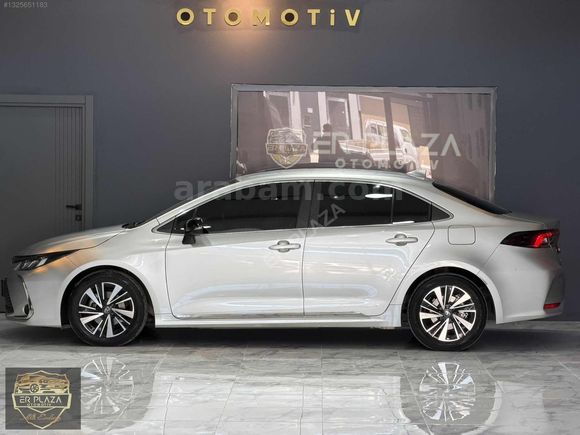 ER PLAZADAN 2026 COROLLA 1.5 ÇELİK JANT / 9 BİN KM HATASIZ