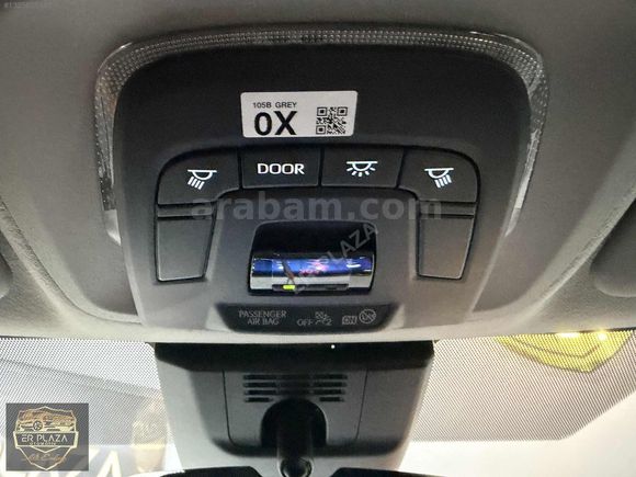 ER PLAZADAN 2026 COROLLA 1.5 ÇELİK JANT / 9 BİN KM HATASIZ