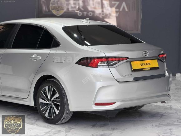 ER PLAZADAN 2026 COROLLA 1.5 ÇELİK JANT / 9 BİN KM HATASIZ