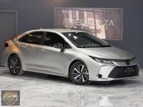 ER PLAZADAN 2026 COROLLA 1.5 ÇELİK JANT / 9 BİN KM HATASIZ