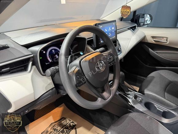 ER PLAZADAN 2026 COROLLA 1.5 ÇELİK JANT / 9 BİN KM HATASIZ
