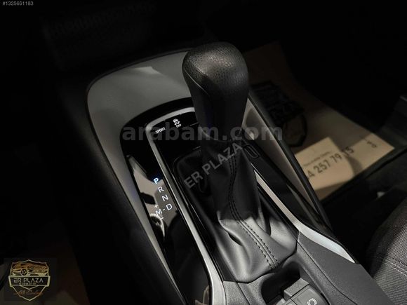 ER PLAZADAN 2026 COROLLA 1.5 ÇELİK JANT / 9 BİN KM HATASIZ