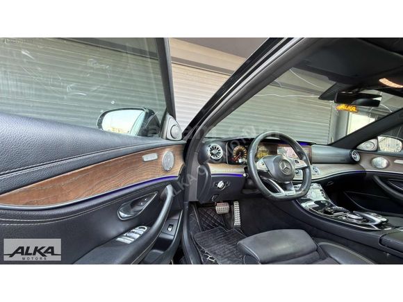 MERCEDES BENZ E200 AMG 9G-Tronic E63 BODYKIT