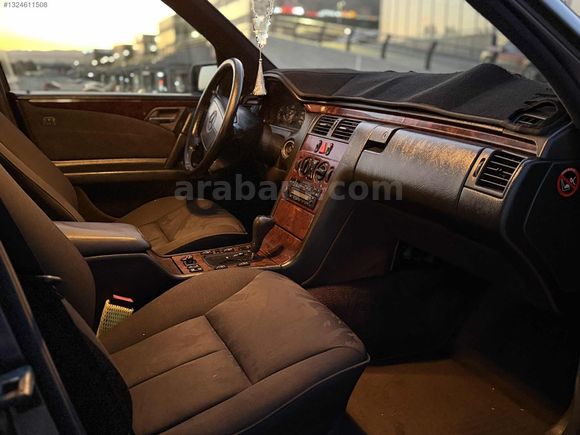ORIJINAL 245.000'DE DEĞIŞEN SIZ E 200