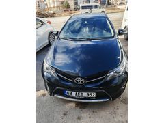 Sahibinden Toyota Auris 1.4 D-4D Advance Skypack 2013 Model