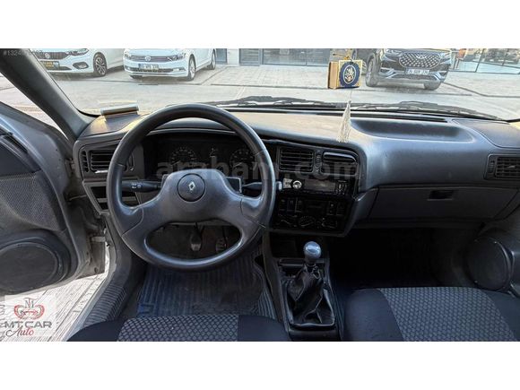 1995 MODEL R19 Europa 1.6