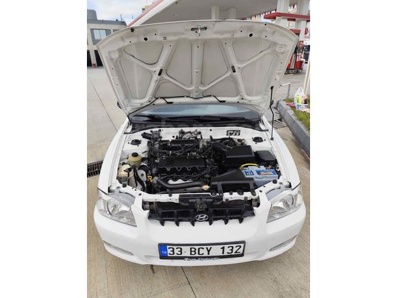 Sahibinden Hyundai Accent 1.3 LX 2001 Model Mersin