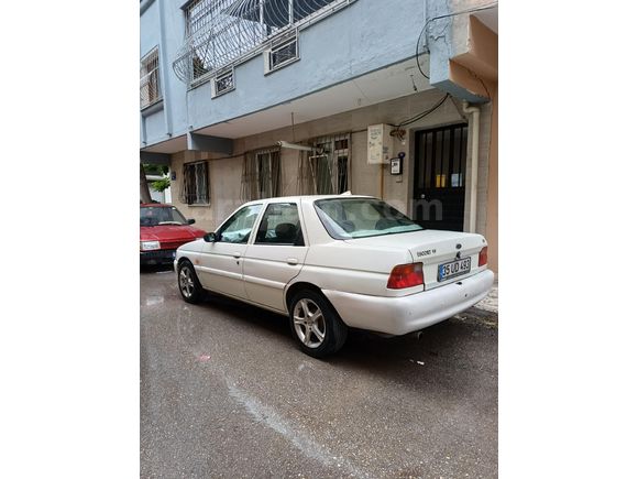 Sahibinden Ford Escort 1.8 CLX 1996 Mode klimall