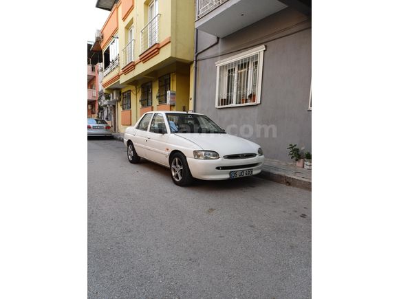 Sahibinden Ford Escort 1.8 CLX 1996 Mode klimall