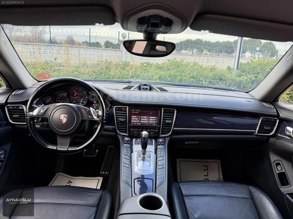AYNAOĞLU 2012 MD PORSCHE PANAMERA 130 BIN KM HATASIZ BAYİİİİ