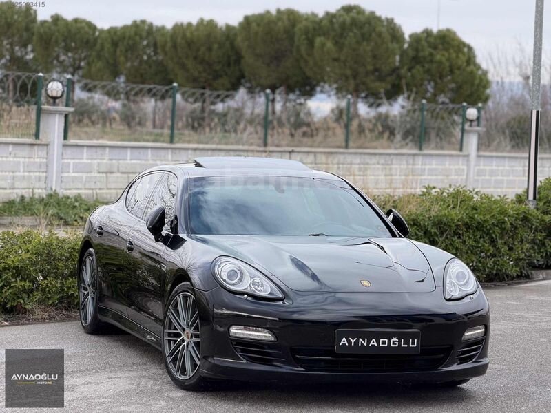 Galeriden Porsche Panamera Diesel 2012 Model Denizli 130.000 km Siyah