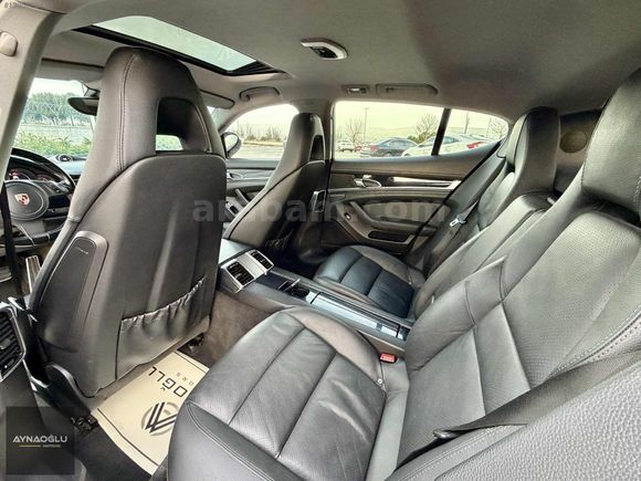 AYNAOĞLU 2012 MD PORSCHE PANAMERA 130 BIN KM HATASIZ BAYİİİİ