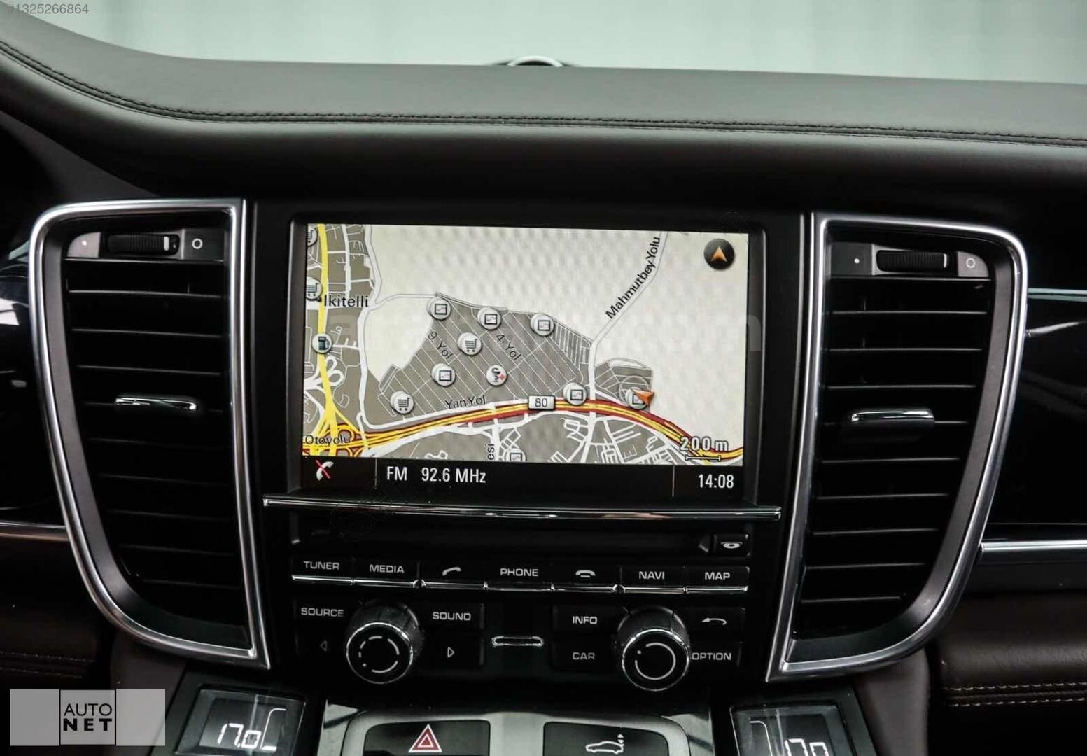Galeriden Porsche Panamera 4S 2013 Model İstanbul 66.000 km Beyaz 6