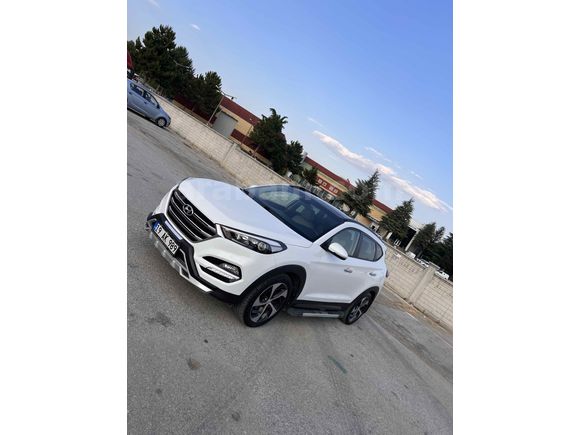 Sahibinden Hyundai Tucson 1.6 GDi Elite 2016 Model  119.000 km Beyaz
