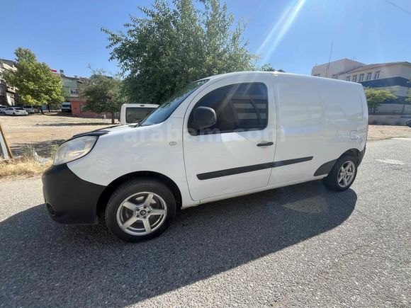 Sahibinden Renault Kangoo Express 1.5 dCi Maxi Joy 2021 Model