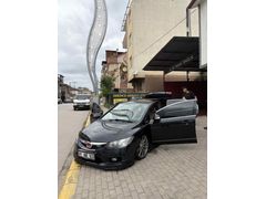 Sahibinden Honda Civic 1.6 Premium 2012 Model  210 km Siyah