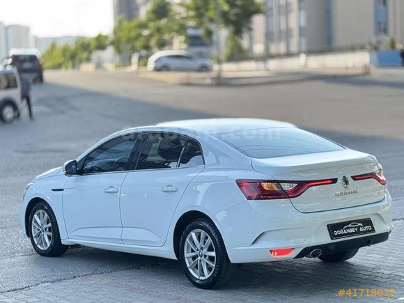 2020 MODEL HATASIZ BOYASIZ MEGANE 4 TOUCH OTOMATİK
