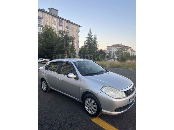 Sahibinden Renault Symbol 1.4 Expression 2010 Model  148.000 km Gri