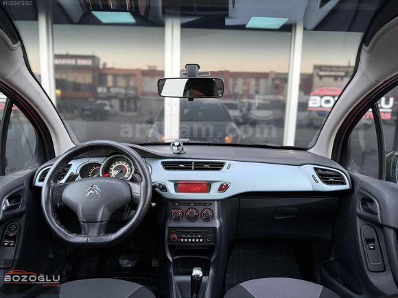 BOZOĞLU'DAN / 2014 C3 1.2 VTİ CAM TAVAN OTOMATİK 143,000'KM