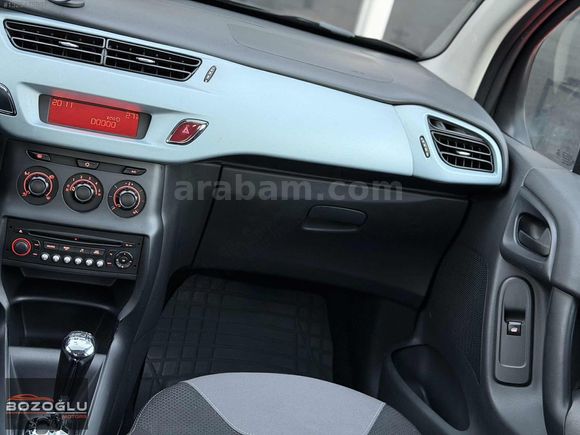 BOZOĞLU'DAN / 2014 C3 1.2 VTİ CAM TAVAN OTOMATİK 143,000'KM