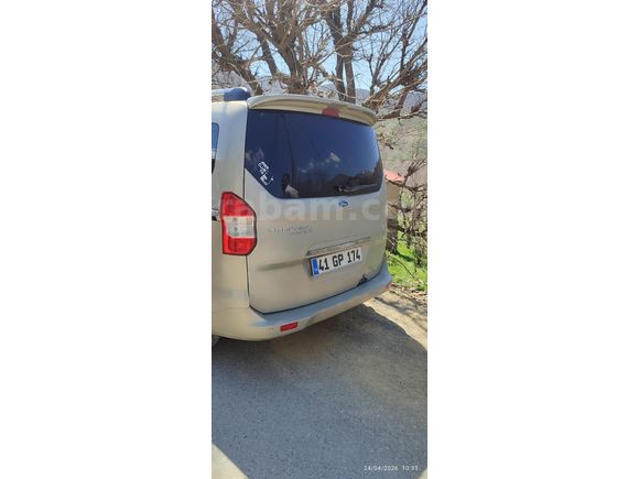 Sahibinden Ford Tourneo Courier 1.6 TDCi Titanium Plus 2016 Model