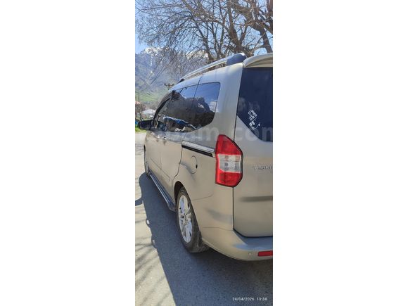 Sahibinden Ford Tourneo Courier 1.6 TDCi Titanium Plus 2016 Model