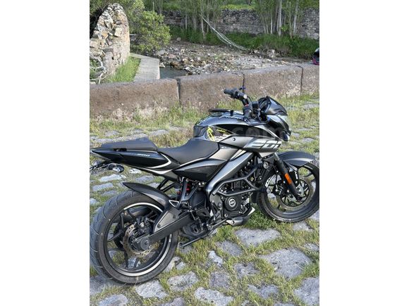 Sahibinden Bajaj Pulsar 200 NS ABS 