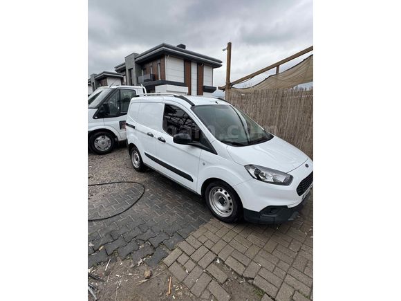 Sahibinden Ford Transit Courier 1.5 TDCi Trend 2023 Model 
