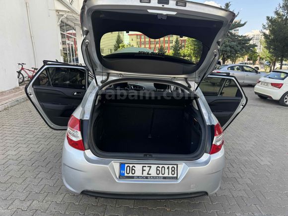 Sahibinden Citroen C4 1.6 HDi Attraction 2013 Model 