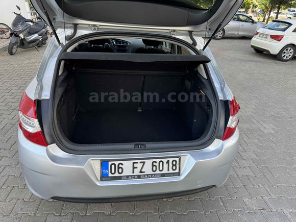 Sahibinden Citroen C4 1.6 HDi Attraction 2013 Model 