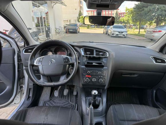 Sahibinden Citroen C4 1.6 HDi Attraction 2013 Model 