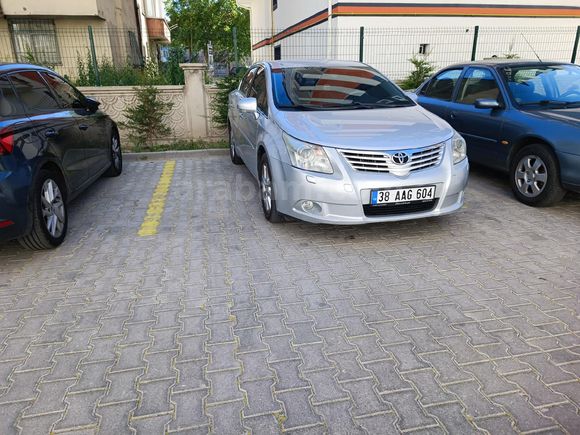 2011 avensis 187 bin km de