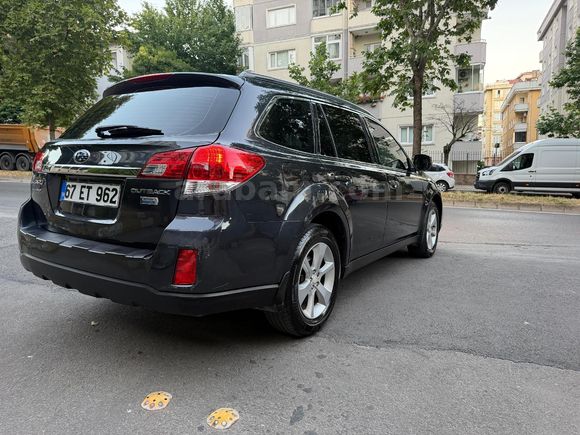 Sahibinden Subaru Outback 2.0 D Premium 2013 Model