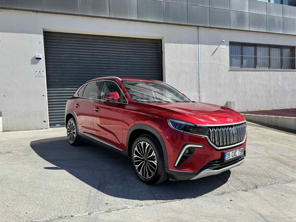 Sahibinden TOGG T10X V2 Uzun Menzil 2024 Model  58.000 km Kırmızı