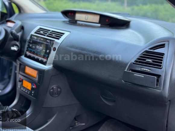 Lucca' 2006 MODEL CİTROEN C4 SXPK HATASIZ AYARINDA