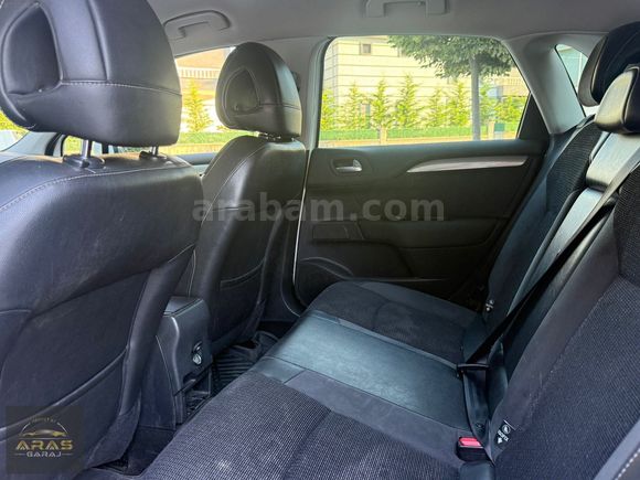 Aras Garaj 159.00 Km De 2012 1.6 E-Hdi Otomatik C4 Exclusive