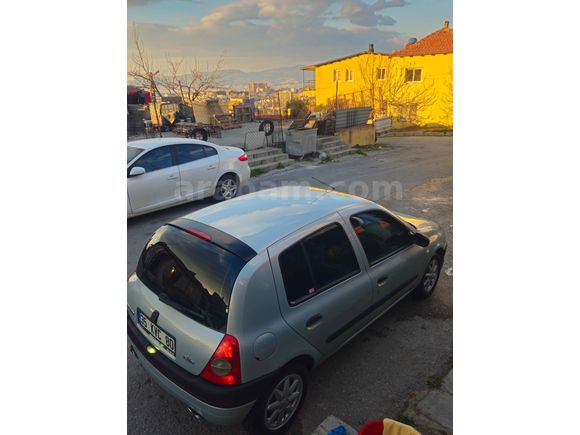 Sahibinden Renault Clio 1.6 RXT 2000 Model 