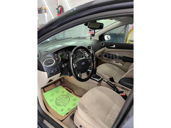 Sahibinden Ford Focus 1.6 Ghia 2006 Model 