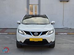HATASIZ NİSSAN QASHQAİ PLATİNUM PREMİUM PACK CAM TAVN EN DOLUSU
